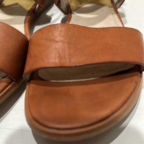 MICHAEL MICHAEL KORS “Josephine Brown Leather Gladiator Flat Sandals (Sz: 8.5) - Picture 3 of 13